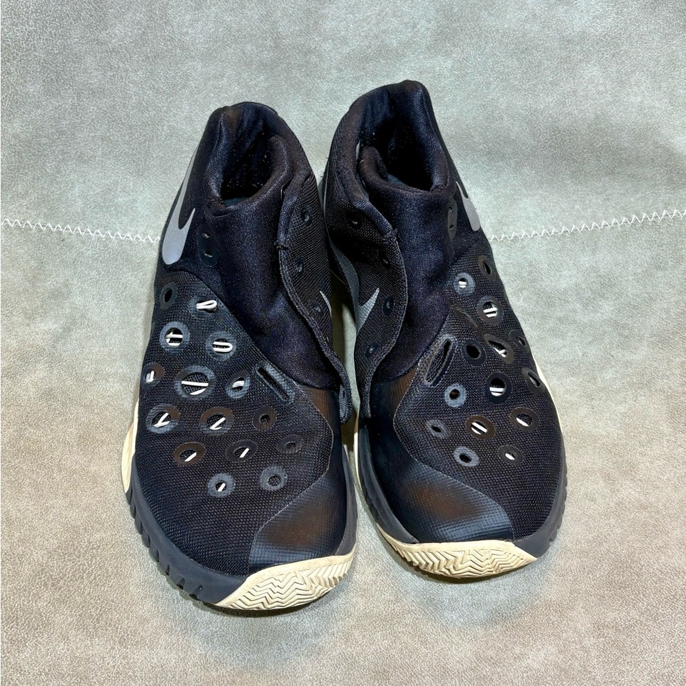 Nike Kids Black and White Sneakers